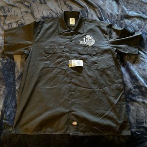 Black dickies (Drew estate - “The rebirth of cigars shirt”)